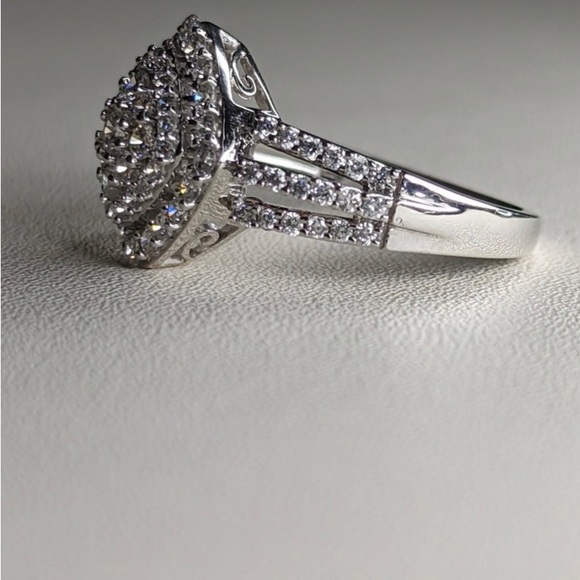 White gold fashion ladies size 7 brand new 3/8cctw diamonds - Picture 5 of 7